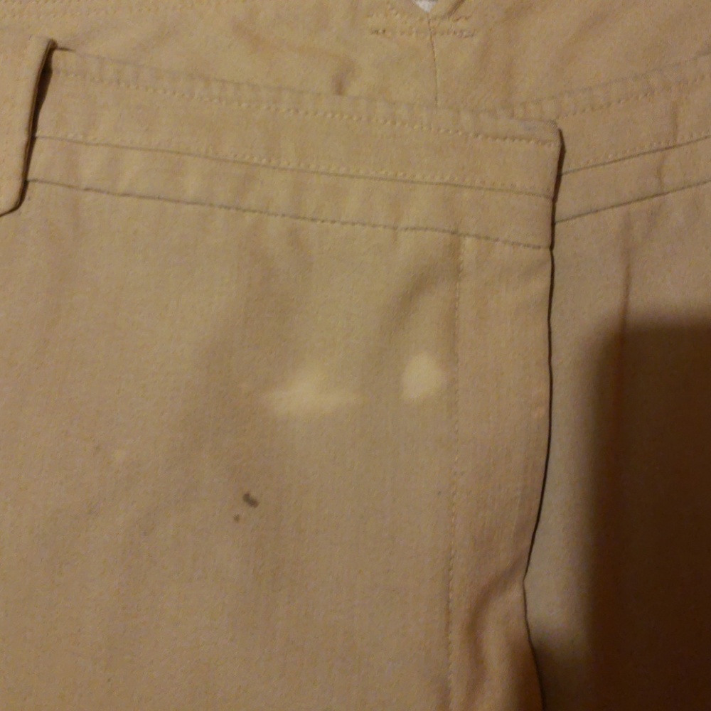 Shorts - Picture 4 of 5